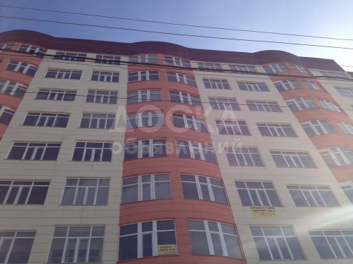 Продаю кваритру в центре города(р-н КГНУ), дом построен, идет ремонт квартир