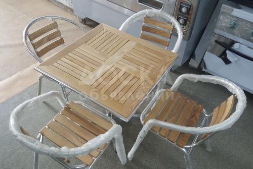 Продаю летние столики со стульями