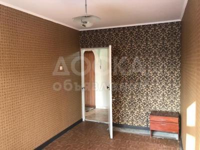 Продаю 2-комнатную квартиру, 44кв. м., этаж - 3/5, Гоголя 8.