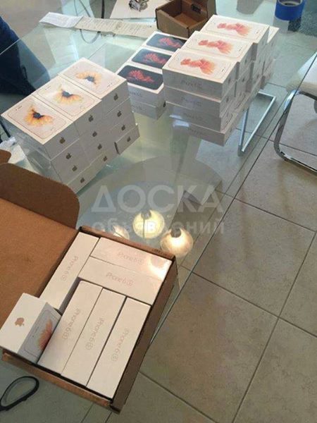 Продажи новых, оригинальных, разлоченные телефоны в оптовых и розничных цен:

купить 2 единицы телефона и получить 1 единицу бесплатно

Серьезные / Законные покупатель должен связаться со мной по:

( Call & SMS ): +14242741065
( What\'sApp Chat ):