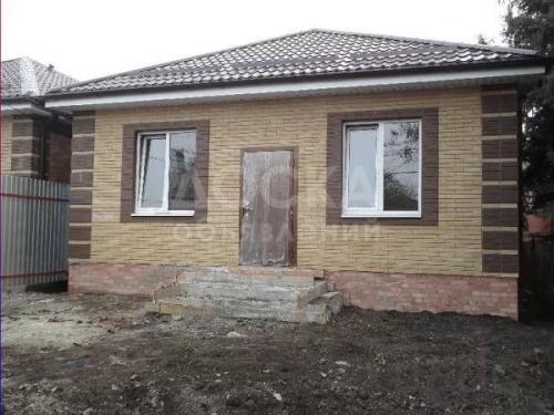 Продаю дом 1-ком., 1кв. м., этаж-1, 1-сот., стена кирпич, ЖИБЕК ЖОЛУ(КАРПИНКА).