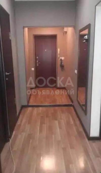 Продаю 3-комнатную квартиру, 73кв. м., этаж - 2/9, Гоголя/Боконбаева.