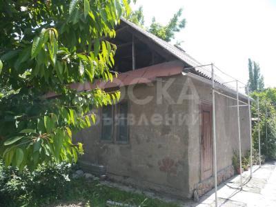 Продаю дом 4-ком. 40кв. м., этаж-1, 4-сот., стена кирпич, с. Лебединовка.