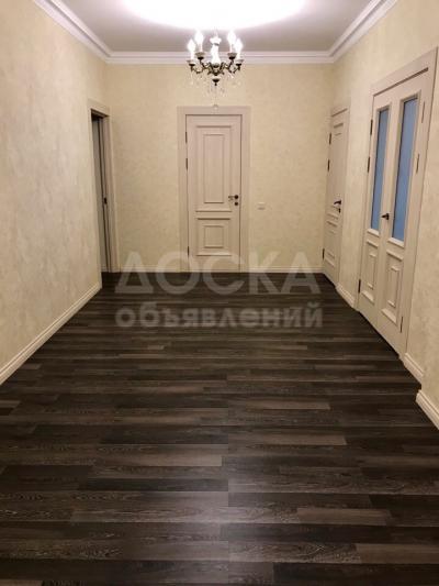 Продаю 3-комнатную квартиру, 115кв. м., этаж - 10/10, Панфилова\Фрунзе .