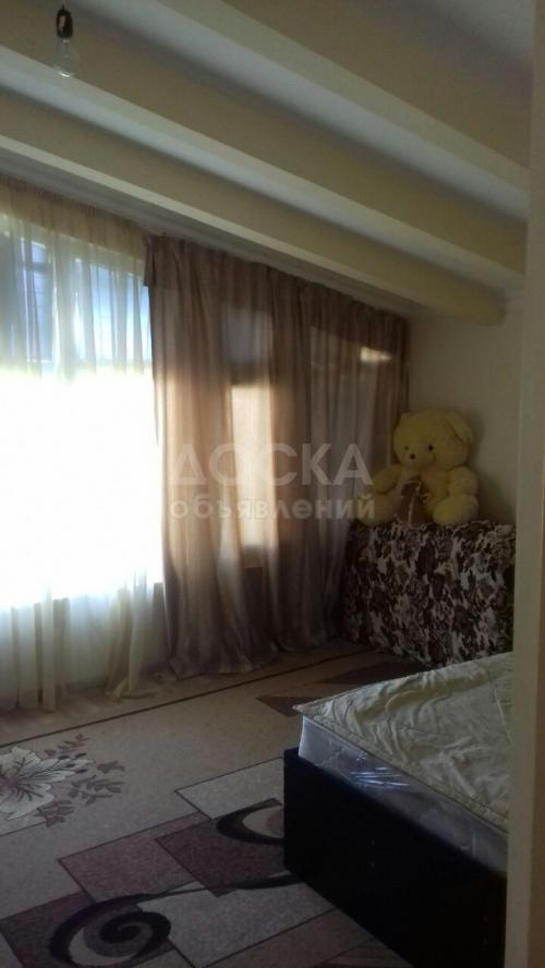 Продаю квартиру 2-ком., 40кв. м., этаж - 4/4, Ыссык куль.