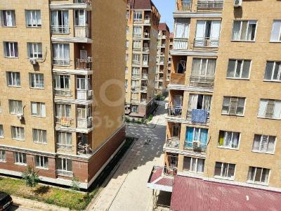 Продаю 1-комнатную квартиру, 38кв. м., этаж - 5/7, тунгуч.