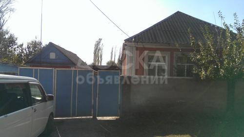 Продаю дом 4-ком., 75кв. м., этаж-1, 8-сот., стена кирпич, с. Беловодское ул. Линейная.