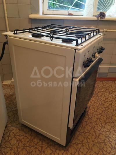 Продаю газ плиту