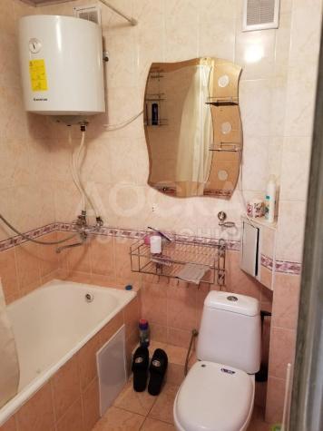 Продаю 3-комнатную квартиру, 56кв. м., этаж - 3/4, Киевская\Т.Молдо.