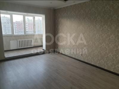 Продаю 4-комнатную квартиру, 93кв. м., этаж - 8/9, мкр Нижний Джал.