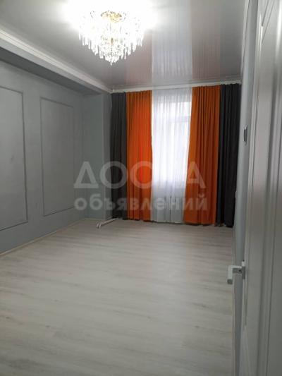 Продаю 2-комнатную квартиру, 52кв. м., этаж - 3/5, Московская/Фучика с ремонтом! Цена 33500$ Срочно!.