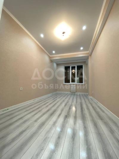 Продаю 2-комнатную квартиру, 76кв. м., этаж - 9/10, филармония.