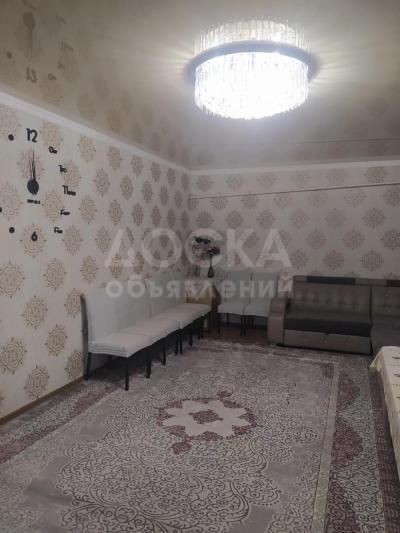 Продаю дом 6-ком. 100кв. м., этаж-1, 5-сот., стена кирпич, Новопокровка .