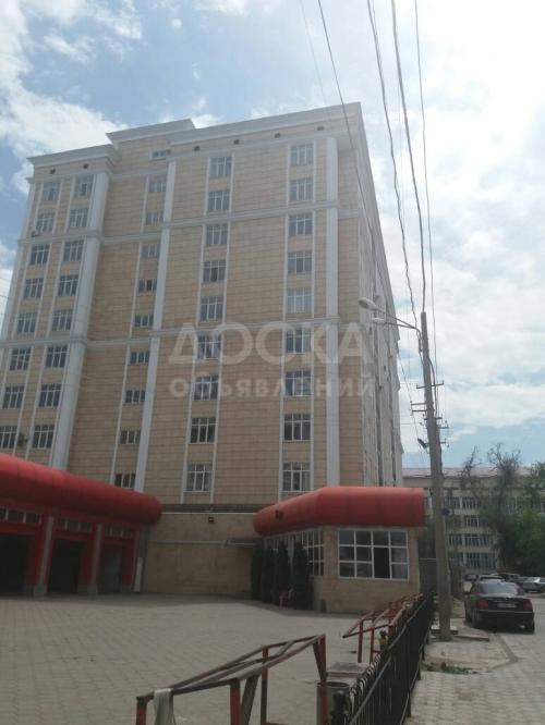 Продаю квартиру 1-ком., 60кв. м., этаж - 3/10, на пересечении ул. Фрунзе-Шевченко.