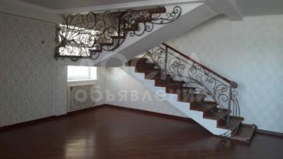 Продаю квартиру 3-ком., 122кв. м., этаж - 8/10, 12мкр Элитка.