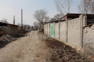 Продаю дом 3-комнатную 53-23кв. м., этаж-1, 12-сот., стена другое, Сокулукский район, с. Военно-Антоновка, ул Фрунзе 202.