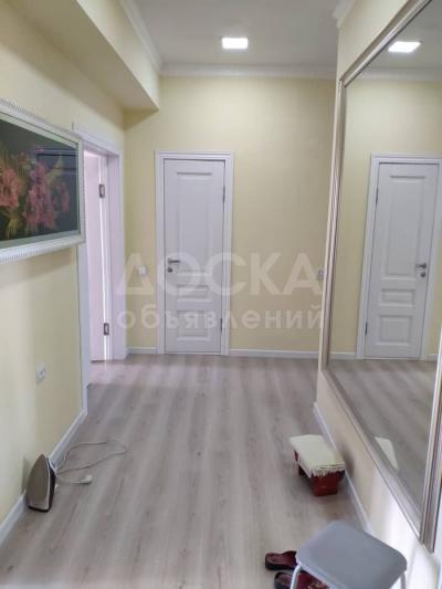 Продаю 2-комнатную квартиру, 86кв. м., этаж - 6/9, Каракульская/Горького.