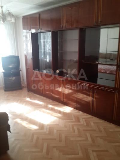 Стенка советская, в хорошем состоянии.