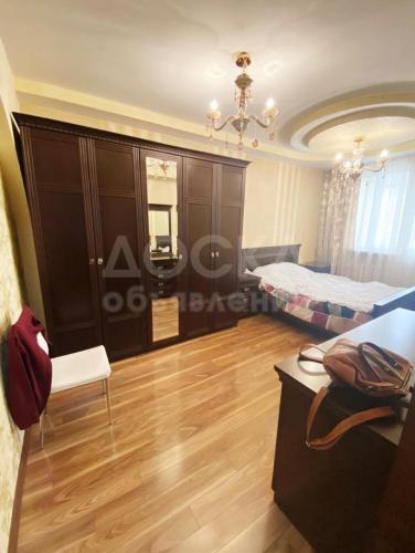 Продаю 3-комнатную квартиру, 100кв. м., этаж - 3/6, Ахун/Бакаева.