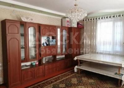 Продаю дом 5-ком. 105кв. м., этаж-1, 10-сот., стена кирпич, г Талас .