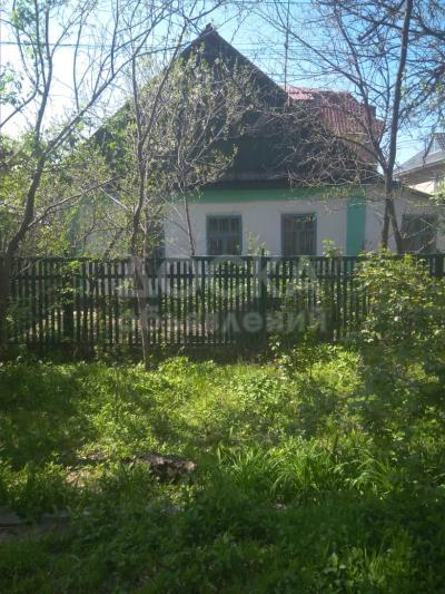 Продаю дом 4-ком. 61кв. м., этаж-1, 4-сот., стена саман, ул: Минина дом 49.