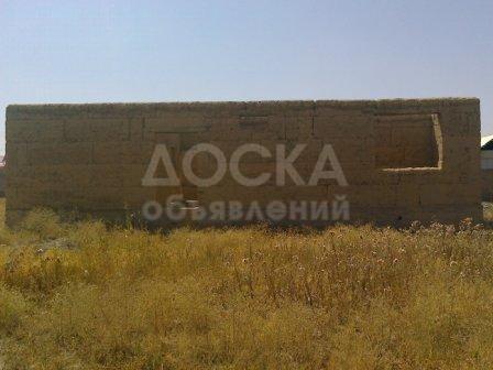 недостроенный дом 10Х13 ж/м АЛТЫН-ОРДО уч.5 сот