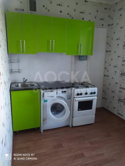 Продаю 1-комнатную квартиру, 45кв. м., этаж - 5/5, парк ата тюрк.