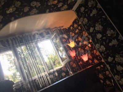 Продаю квартиру 2-ком., 400кв. м., этаж - 4/4, Кант .