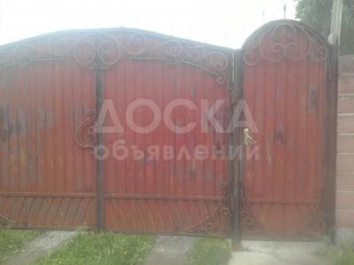 Продаю дом 5-ком., 100кв. м., этаж-1, 8-сот., стена кирпич, А-Бешик.