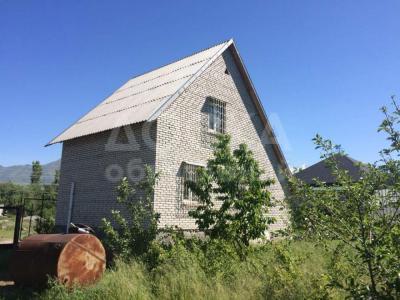 Продаю дачу 2-ком., 77,03 квадратных метровкв. м., этаж-2, 12,5-сот., стена кирпич, Аламудунский район, с. Таш-Дебе, ООС Самшит..