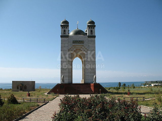 Срочно продается 3х ком квартира 60 м2 3мкр.(ПМК) 131-23 г.Чолпон=Ата