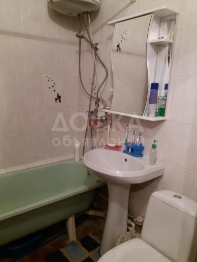 Продаю 1-комнатную квартиру, 33кв. м., этаж - 7/9, 11 мкр..