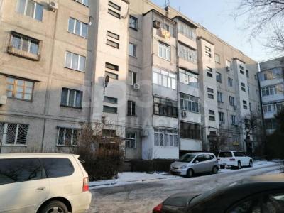 Продаю 3-комнатную квартиру, 62кв. м., этаж - 5/5, восток 5.