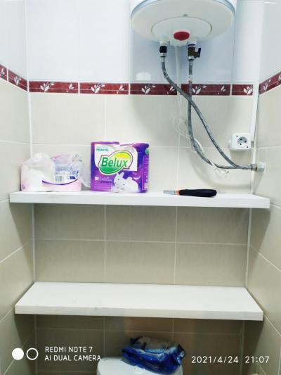 продаю полки скрытого крепления . разные размеры, разные цены.