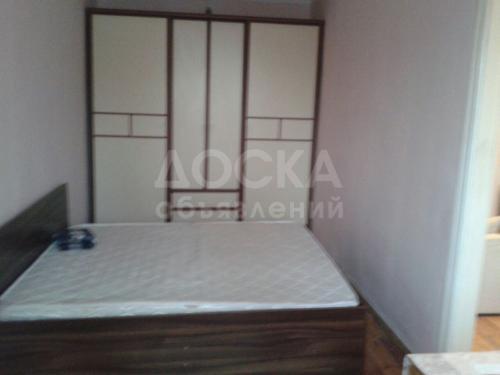 Продаю квартиру 2-ком., 42кв. м., этаж - 4/4, Панфилова Боконбаева.