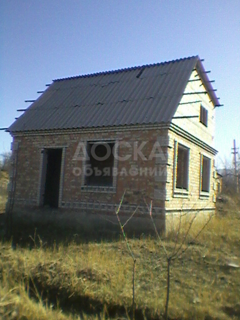 Очень срочно продаю или поменяю дачный домик 80 % готовн, на хорошее авто или вариан.