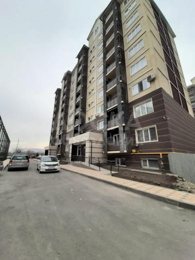 Продаю 1-комнатную квартиру, 46м2 кв. м., этаж - 9/9, по магистраль /Душанбинская,в ЖК Молодежный квартал.