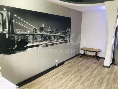 Продаю 1-комнатную квартиру, 35кв. м., этаж - 5/5, мкр. Асанбай.