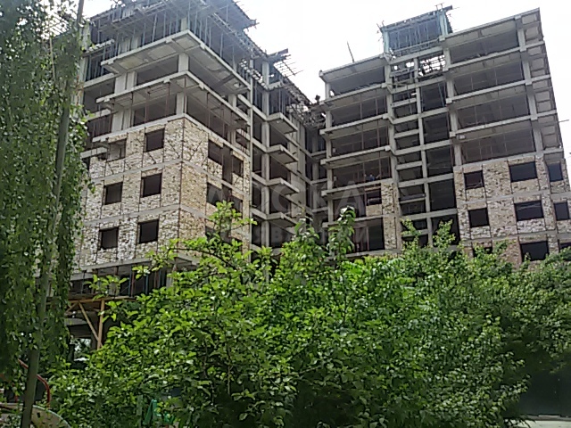 Продаю квартиру 2-ком., 72.4кв. м., этаж - 5/9, мкр джал 29,