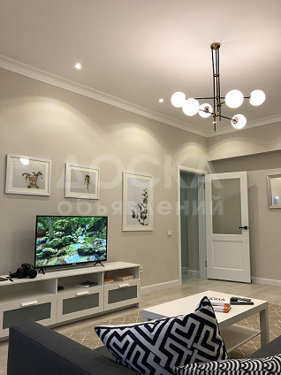 Продаю 2-комнатную квартиру, 65кв. м., этаж - 10/10, Московская 191.