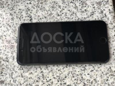 Продаю Айфон