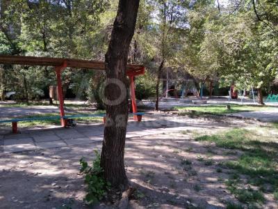 Продаю 1-комнатную квартиру, 32кв. м., этаж - 4/4, Бокомбаева/К-Акиева.