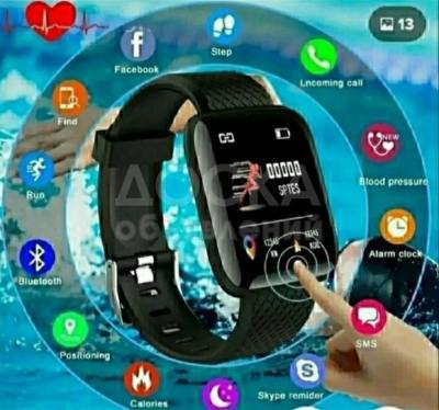 ПРОДАЮТСЯ смарт часы новые