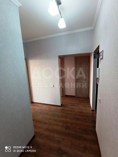 Продаю 2-комнатную квартиру, 62кв. м., этаж - 4/9, Средний Джал.