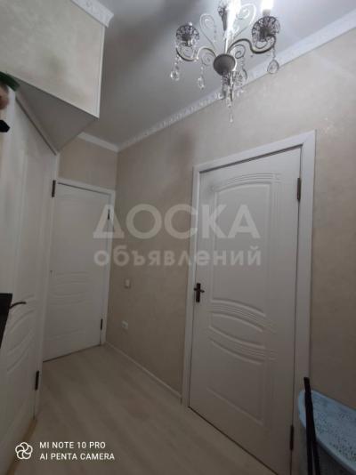 Продаю 2-комнатную квартиру, 43кв. м., этаж - 5/9, улан.