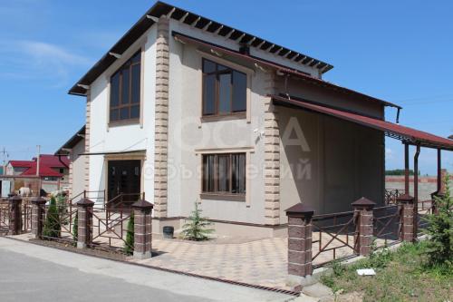 Продаю дом 5-ком., 248кв. м., этаж-2, 4.3-сот., стена другое, c.Кок-Жар.