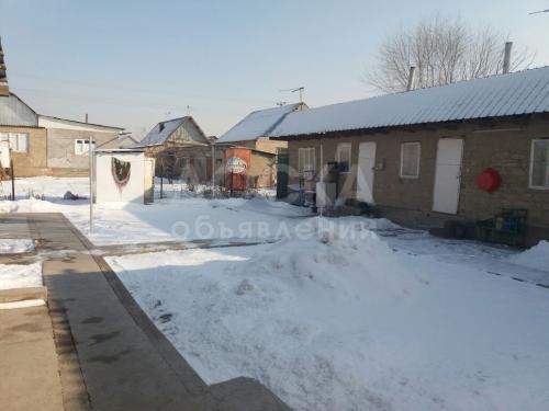 Продаю дом 3-ком., 1кв. м., этаж-1, 4-сот., стена кирпич, А-Бешик.