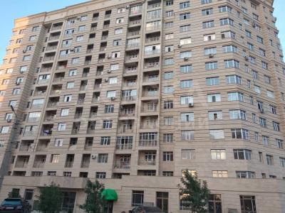 Продаю квартиру 3-ком., 105кв. м., этаж - 8/10, Нижний Джал ул. Тыналиева, ниже ул. Ахунбаева на 50 метров..