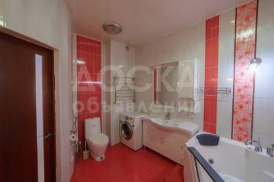 Продаю 4-комнатную квартиру, 154кв. м., этаж - 8/9, Исанова/Абдымомунова .