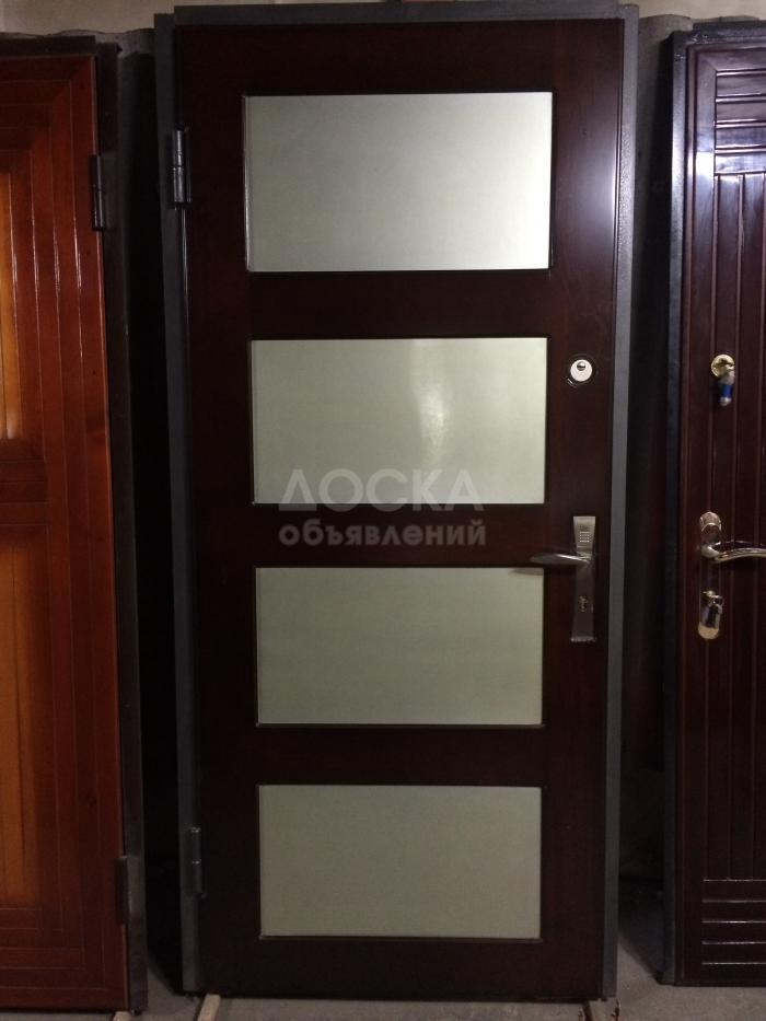 Бронированные двери, огромный макетный ЗАЛ 20 лет на рынке